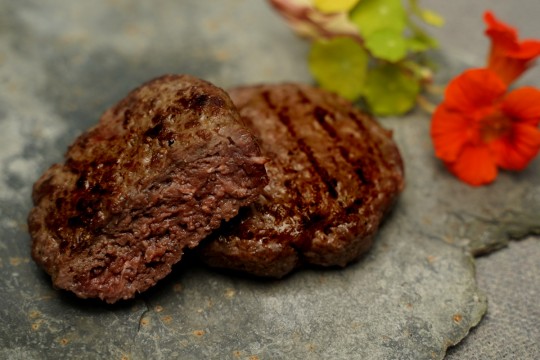 Organic-steak-burgers---medium-rare